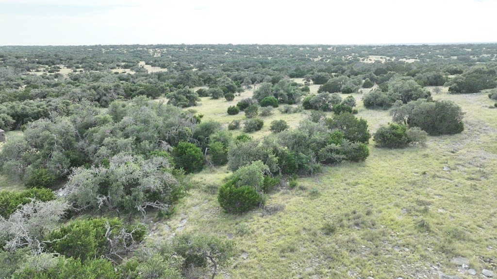 100.7 acres in Edwards County gallery image 2