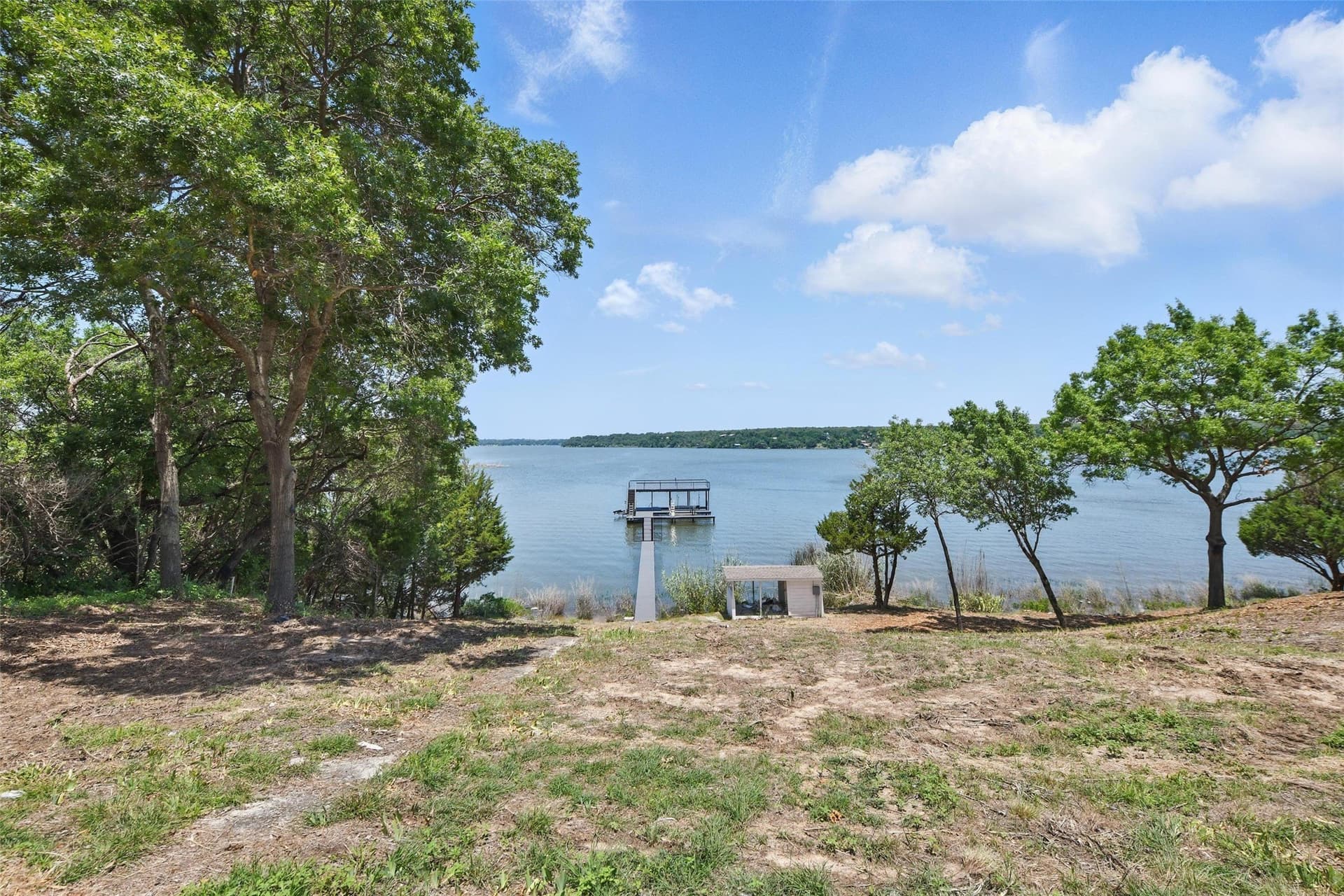 0.79 acres in Tarrant County gallery image 3
