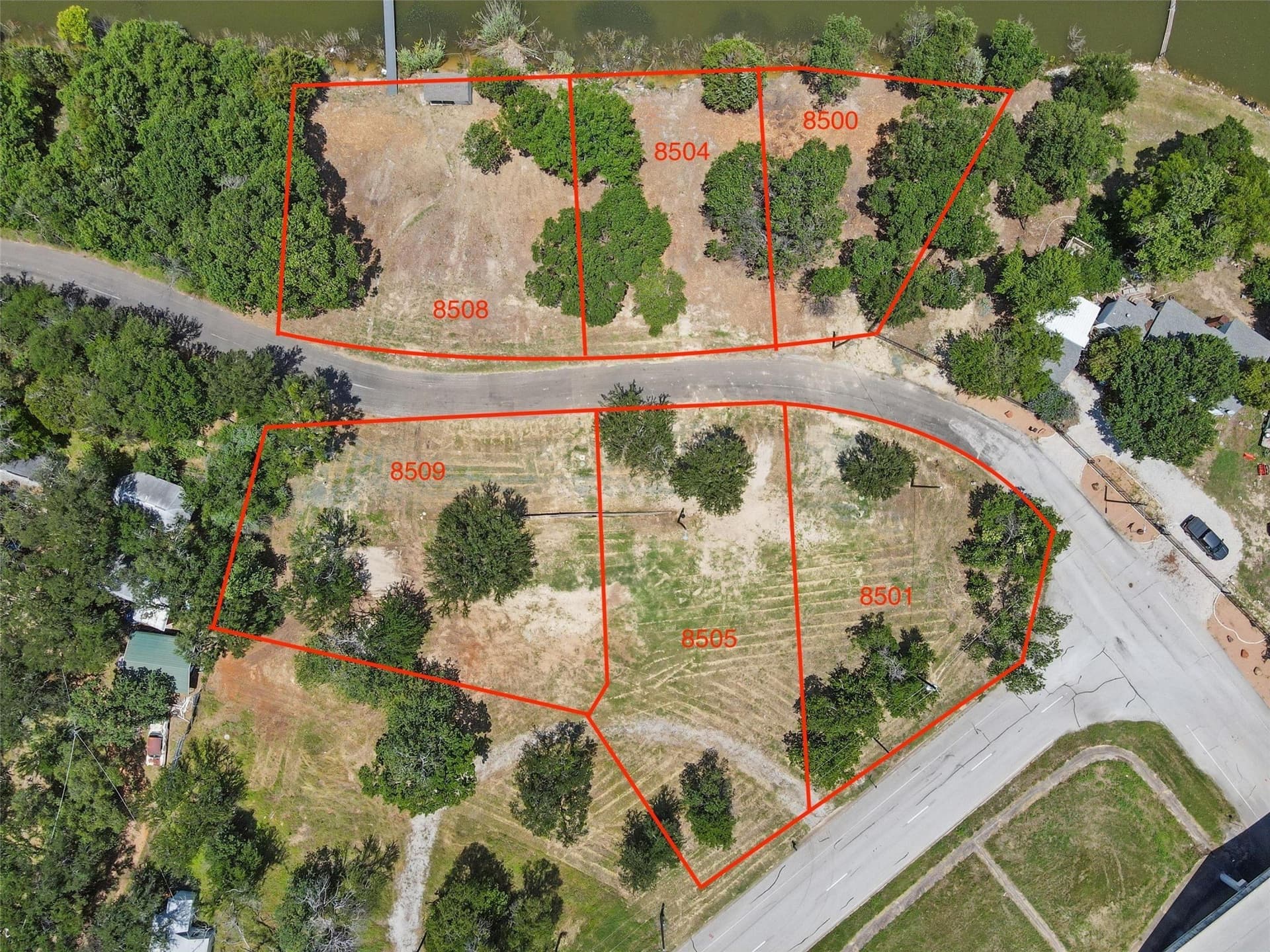 0.79 acres in Tarrant County - photo 32