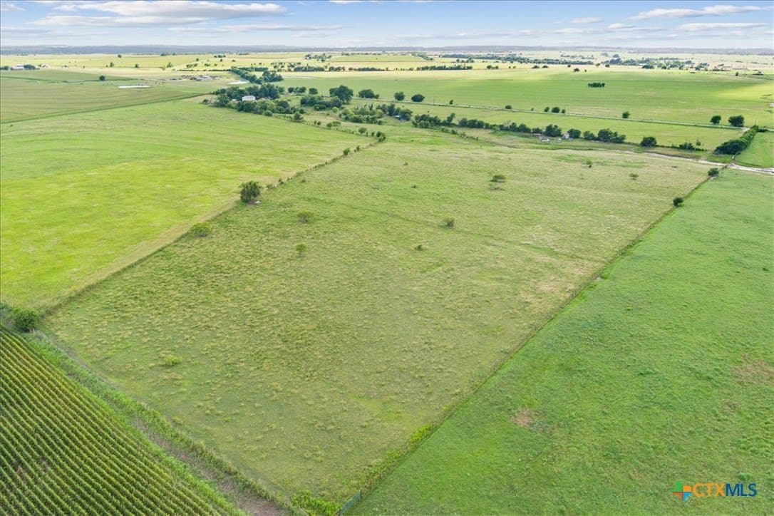30.22 acres in Williamson County - photo 10