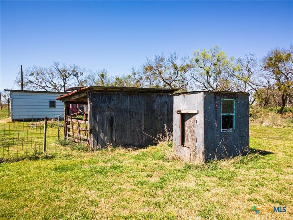 15 acres in San Saba County - photo 37
