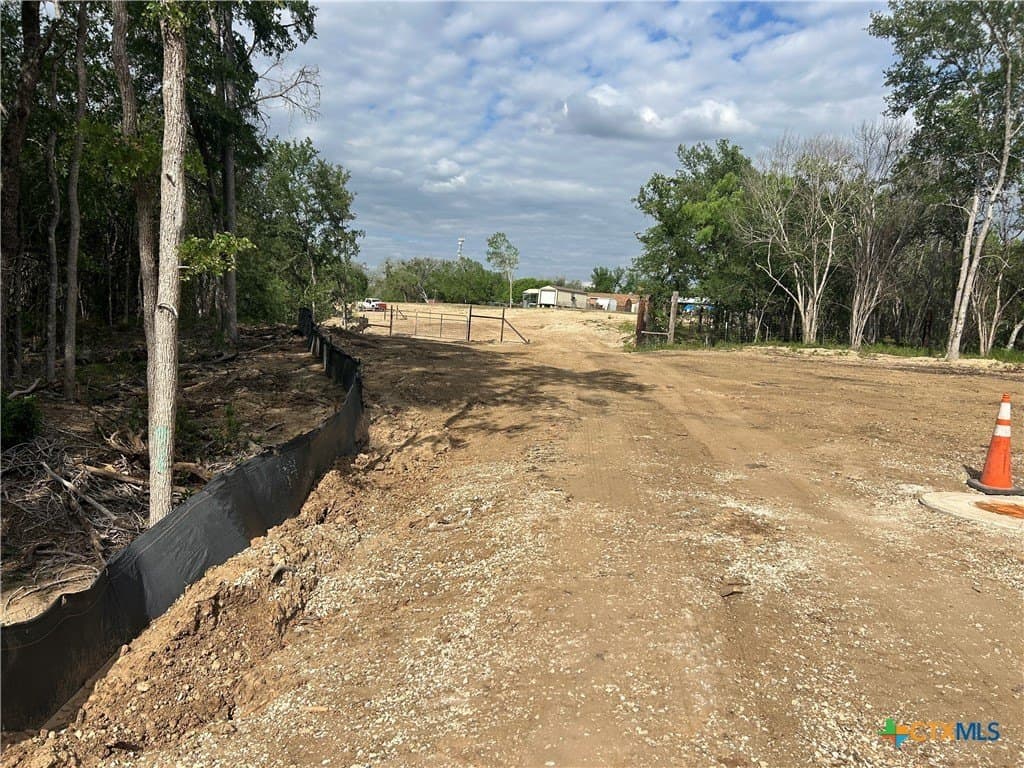 2.7 acres in Guadalupe County - photo 21
