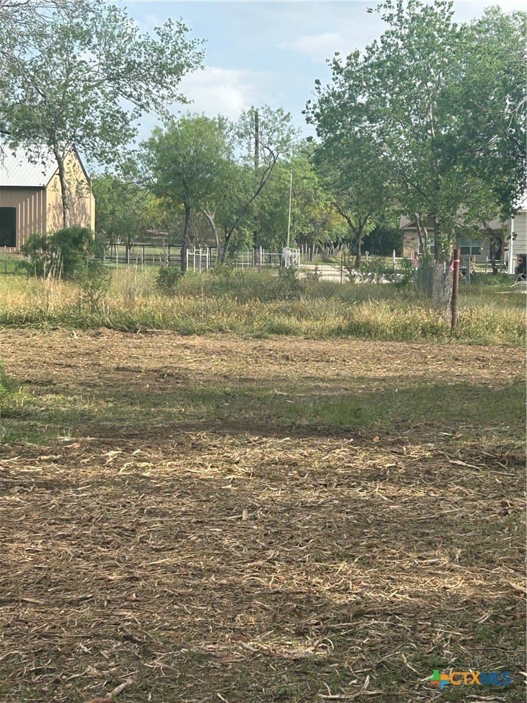 2.7 acres in Guadalupe County - photo 26