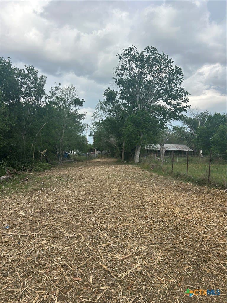 2.7 acres in Guadalupe County featured view