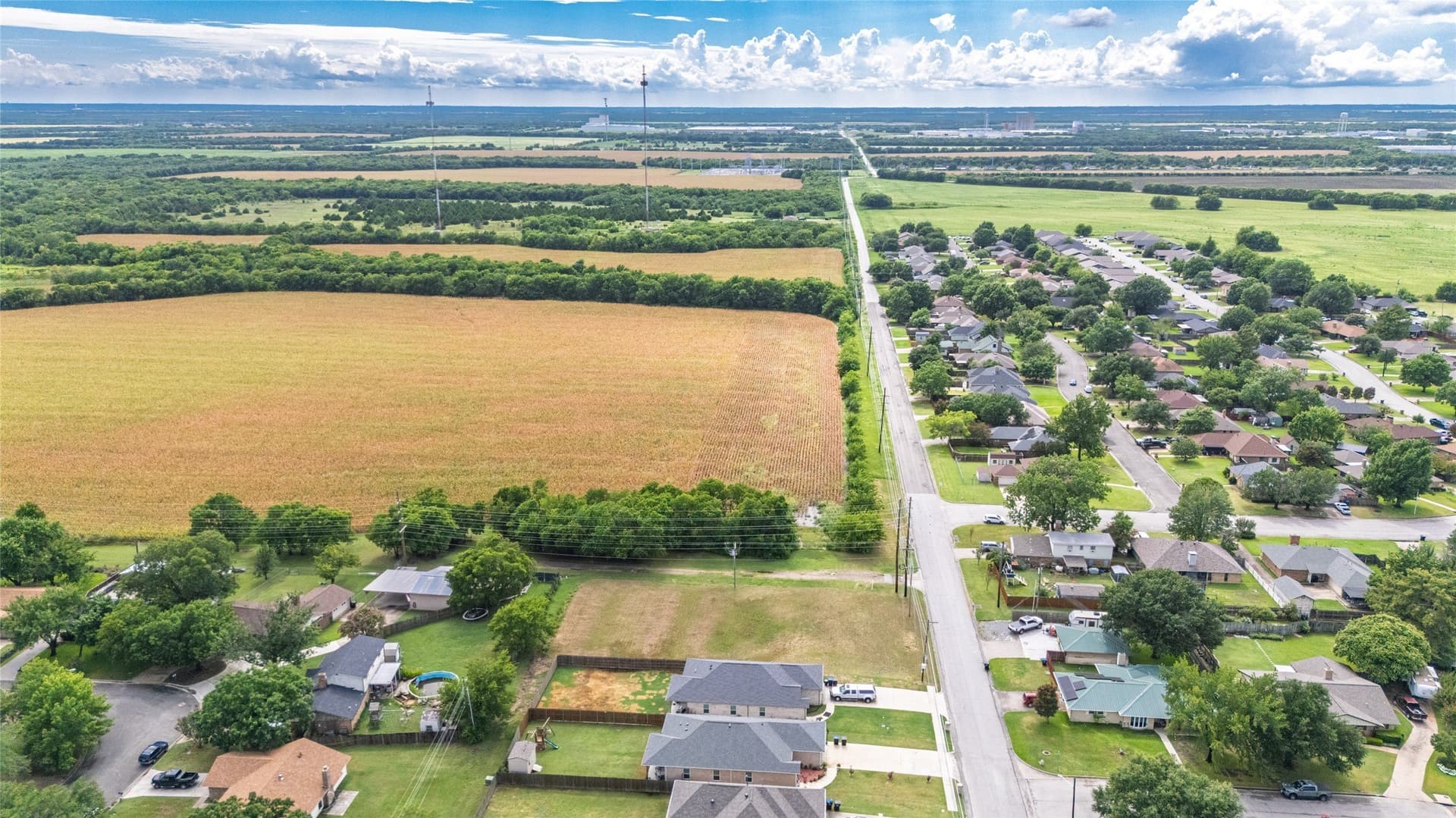 0.39 acres in Hunt County - photo 20