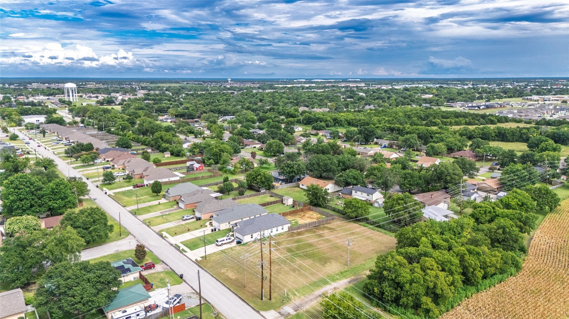 0.39 acres in Hunt County - photo 18