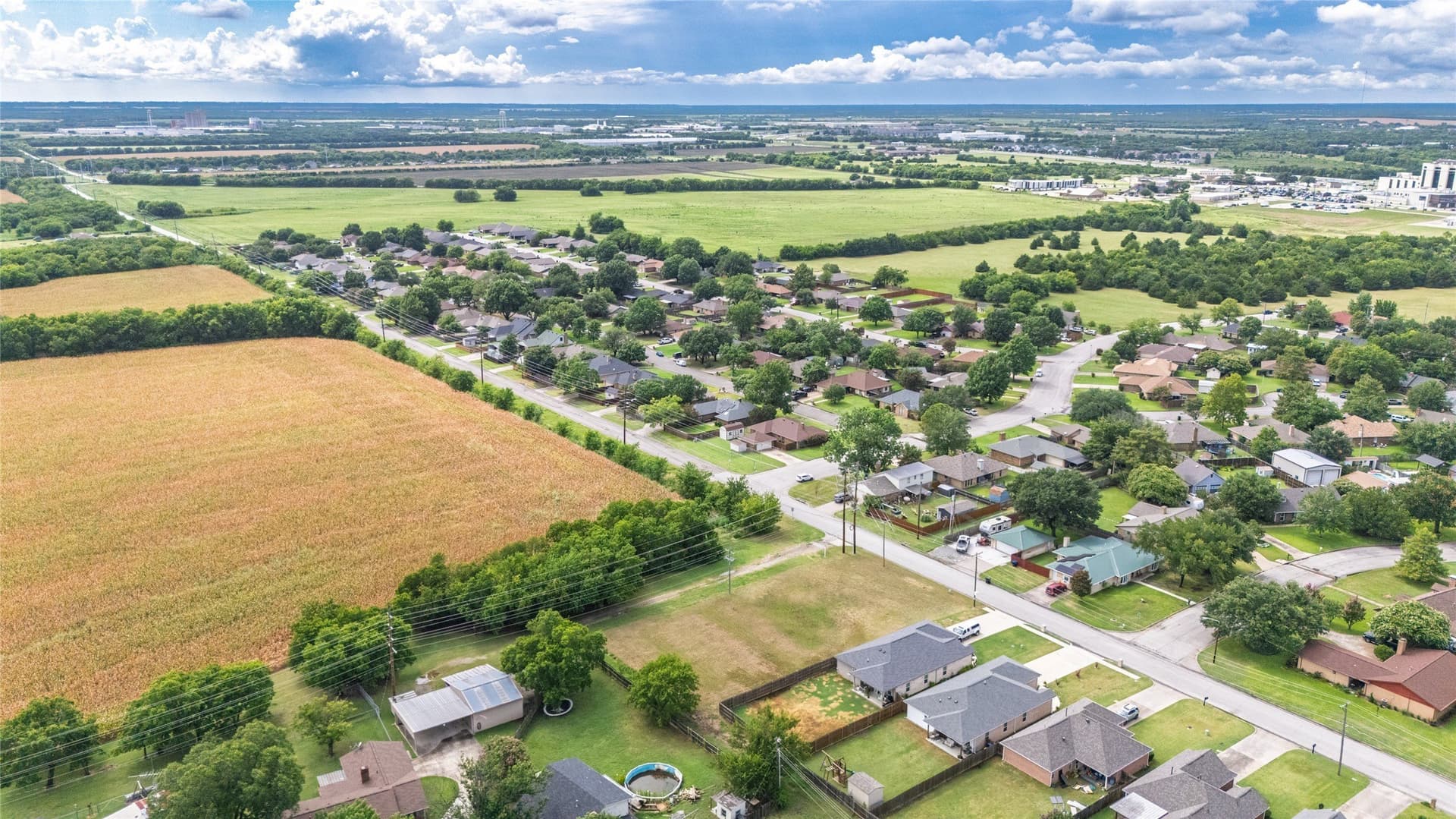 0.39 acres in Hunt County - photo 22