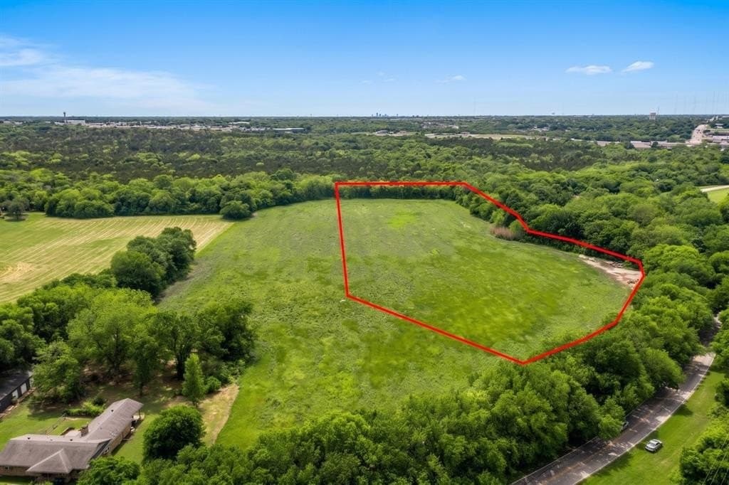 9.45 acres in Dallas County gallery image 2