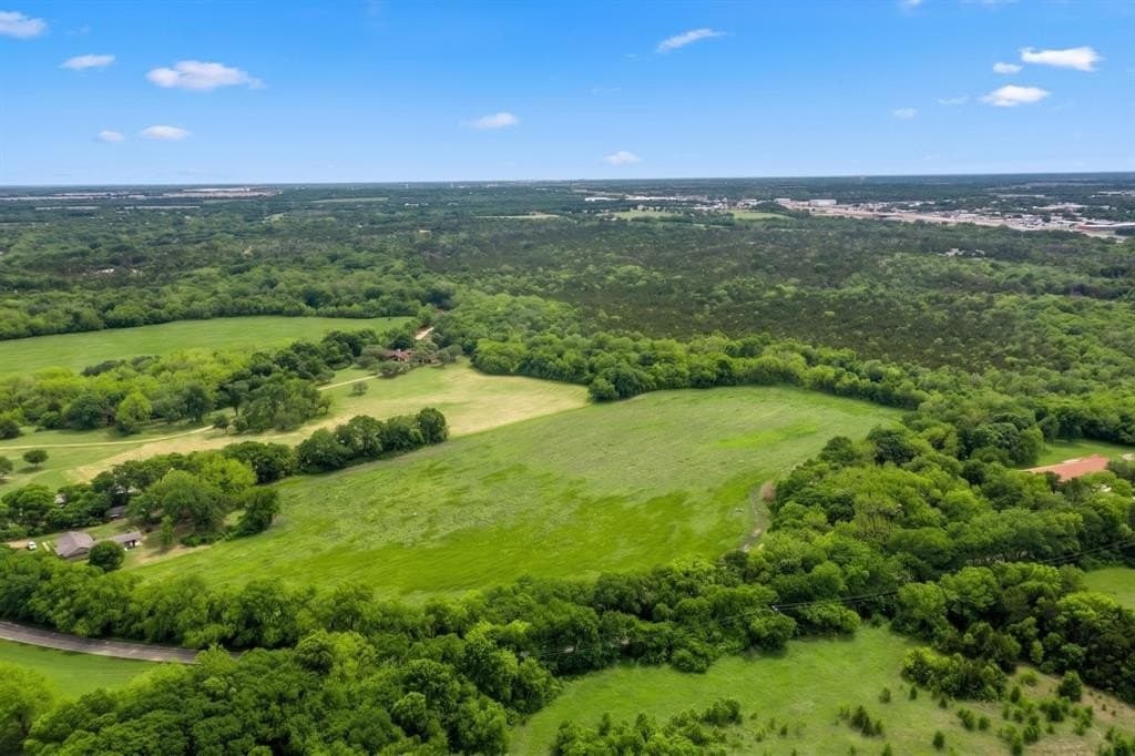 9.45 acres in Dallas County gallery image 3