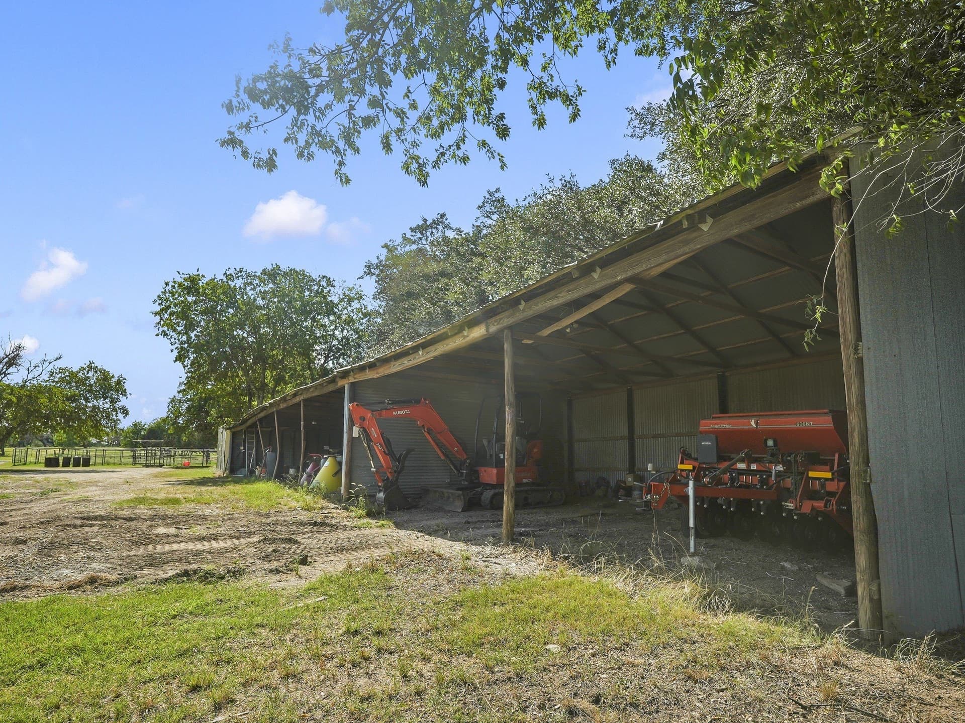 401.64 acres in Bosque County - photo 17