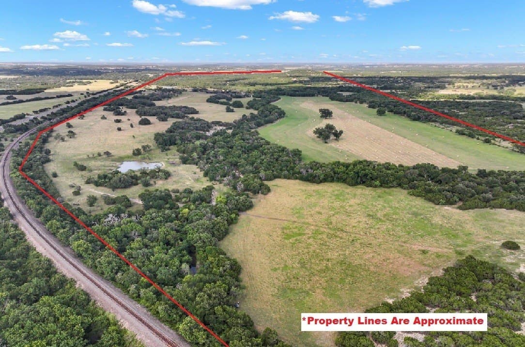 401.64 acres in Bosque County - photo 29