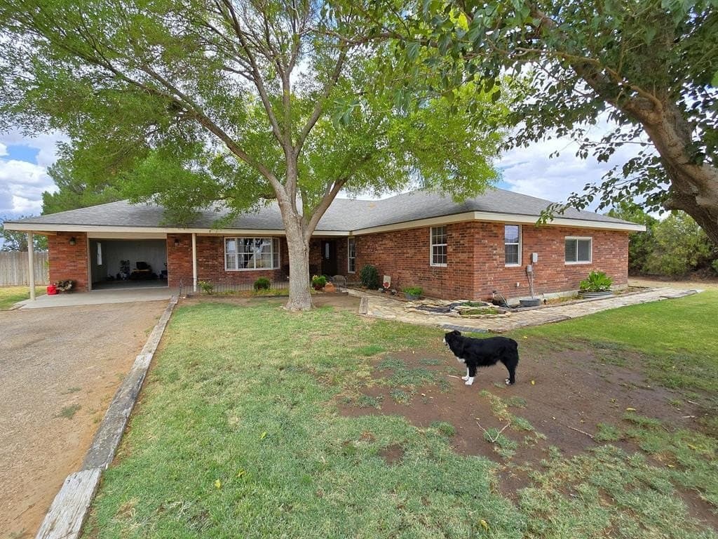 10.83 acres in Midland County