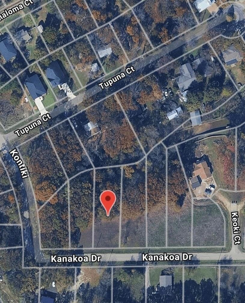 1.08 acres in Henderson County - photo 7