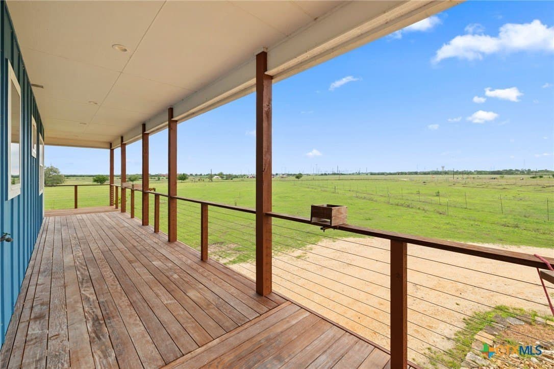 16.43 acres in Guadalupe County gallery image 4