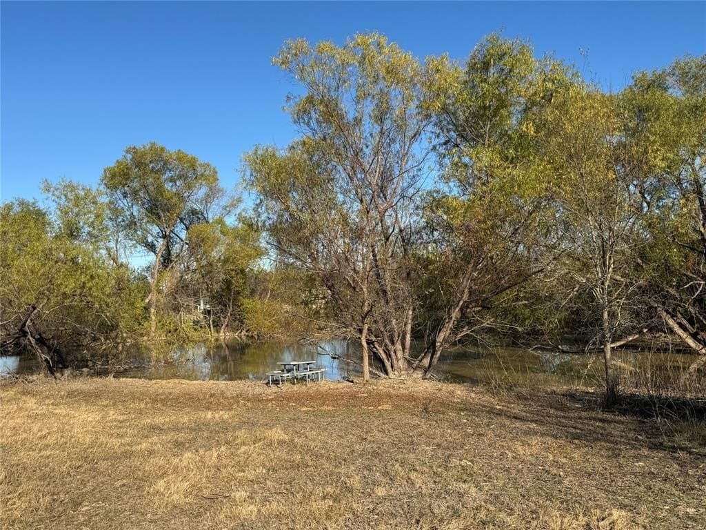 11 acres in Parker County gallery image 4