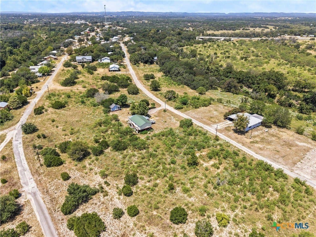 0.23 acres in Bandera County - photo 10