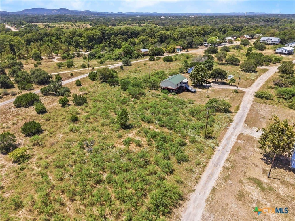 0.23 acres in Bandera County - photo 8