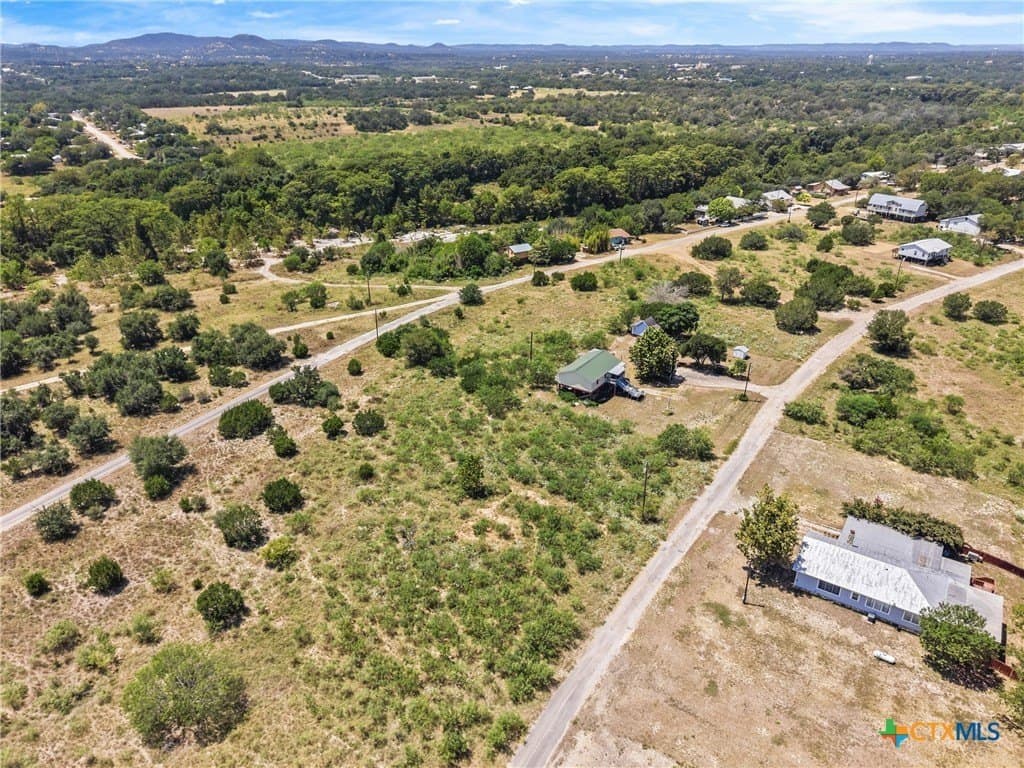 0.23 acres in Bandera County - photo 9