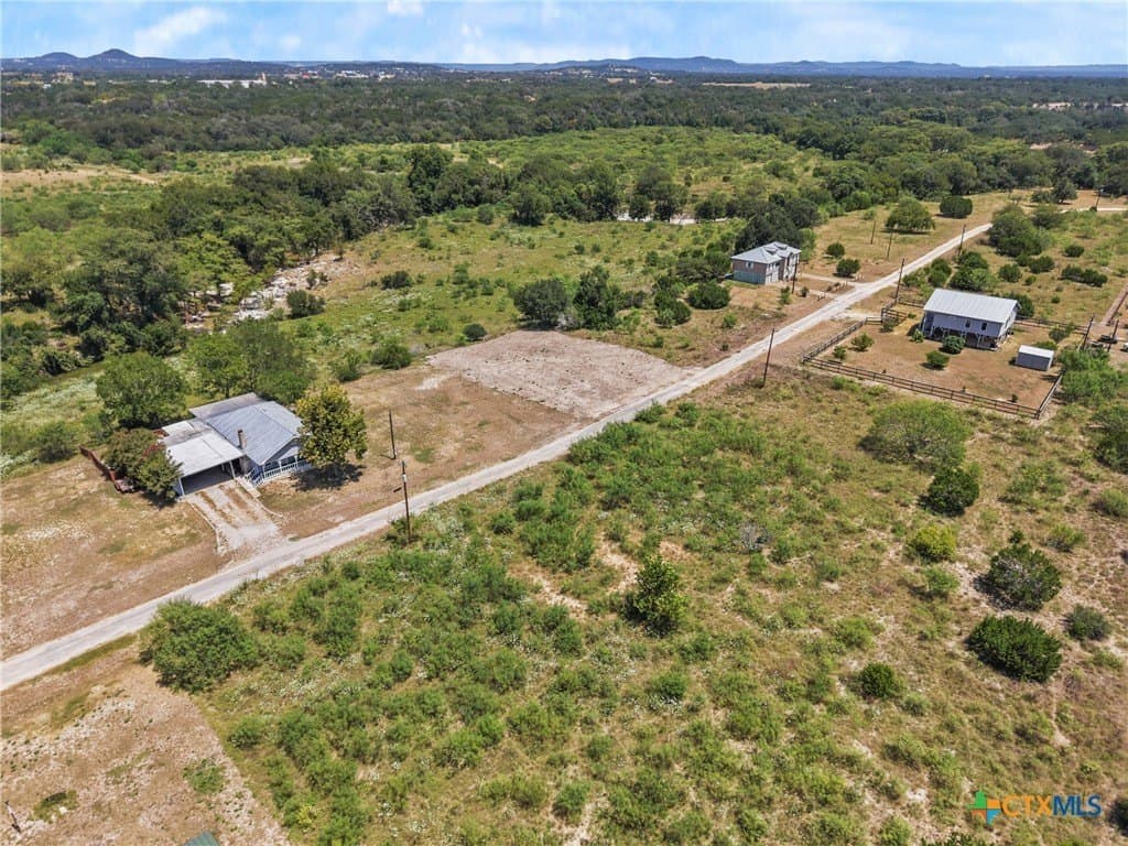 0.23 acres in Bandera County - photo 4