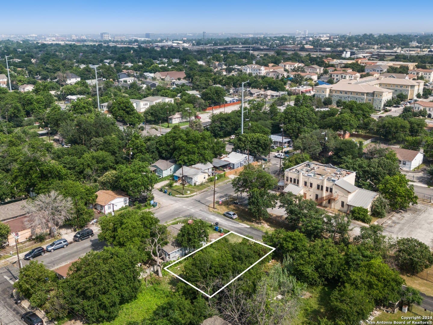 0.08 acres in Bexar County - photo 6