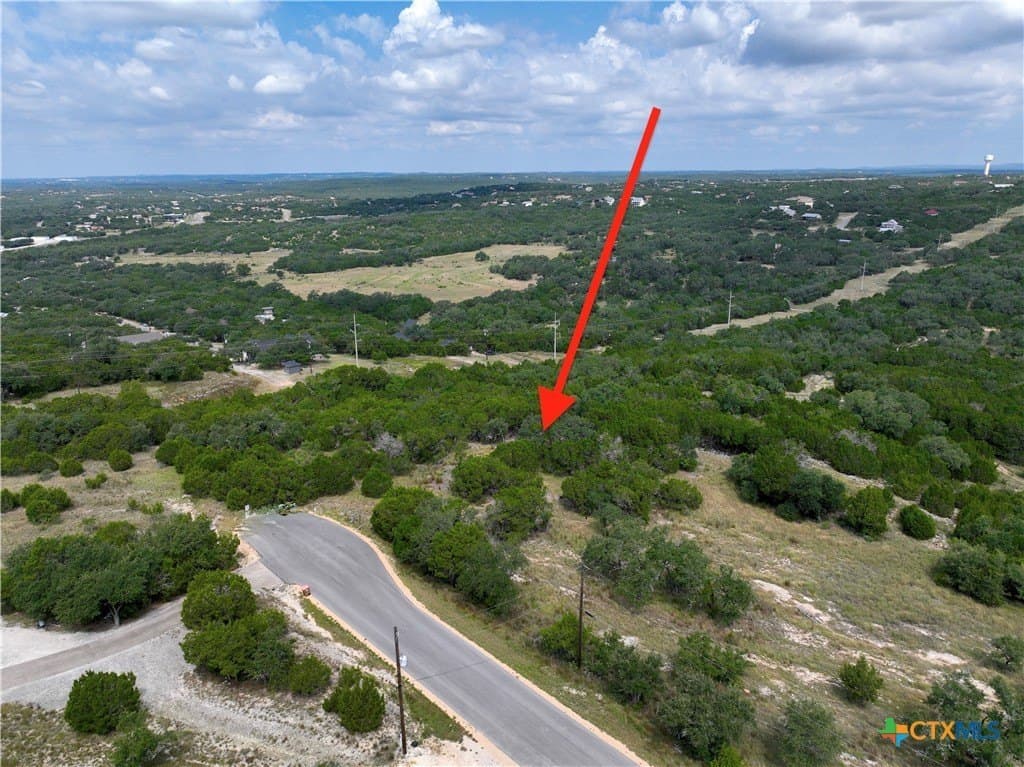 1.53 acres in Comal County