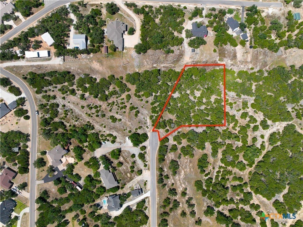 1.53 acres in Comal County gallery image 2
