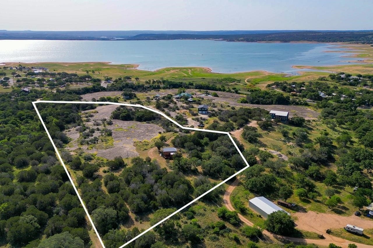 10.22 acres in Llano County