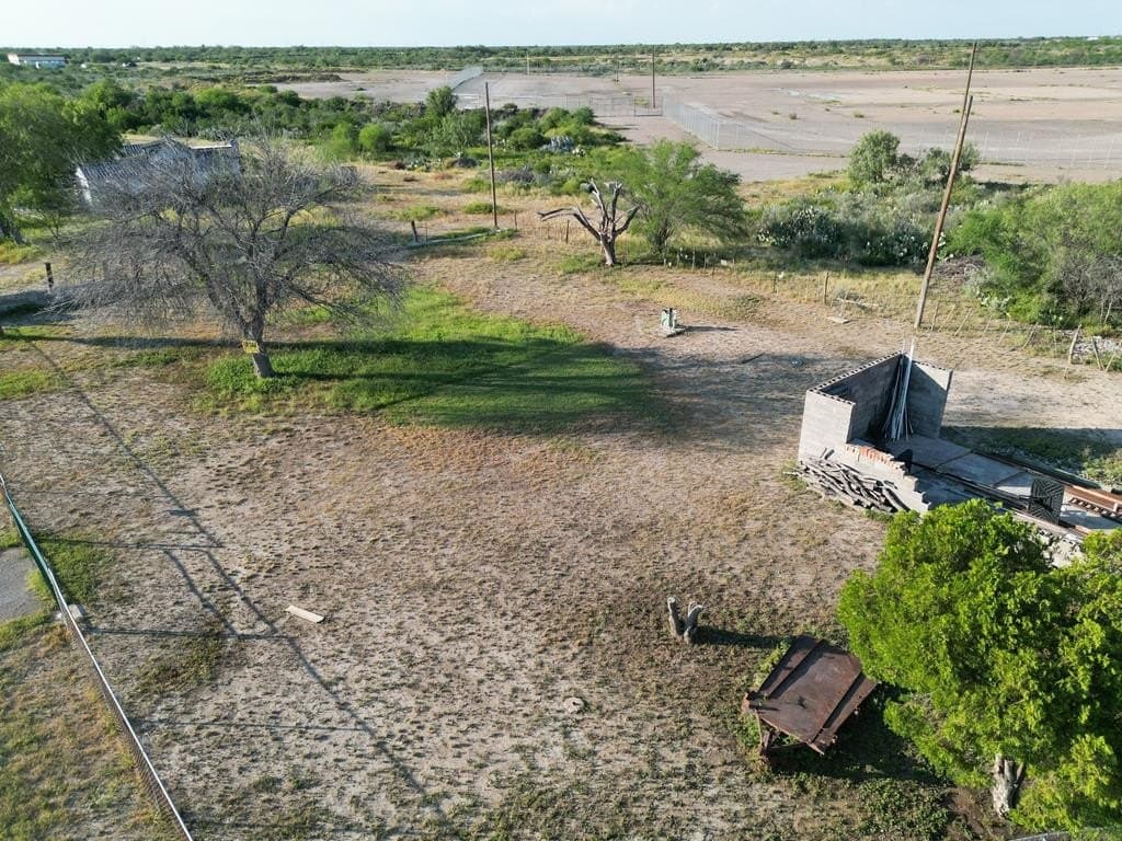 0.16 acres in Maverick County - photo 5