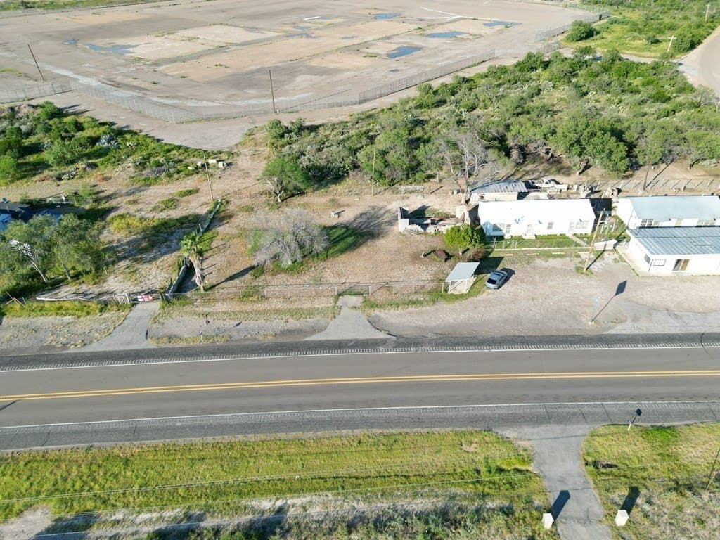 0.16 acres in Maverick County - photo 4