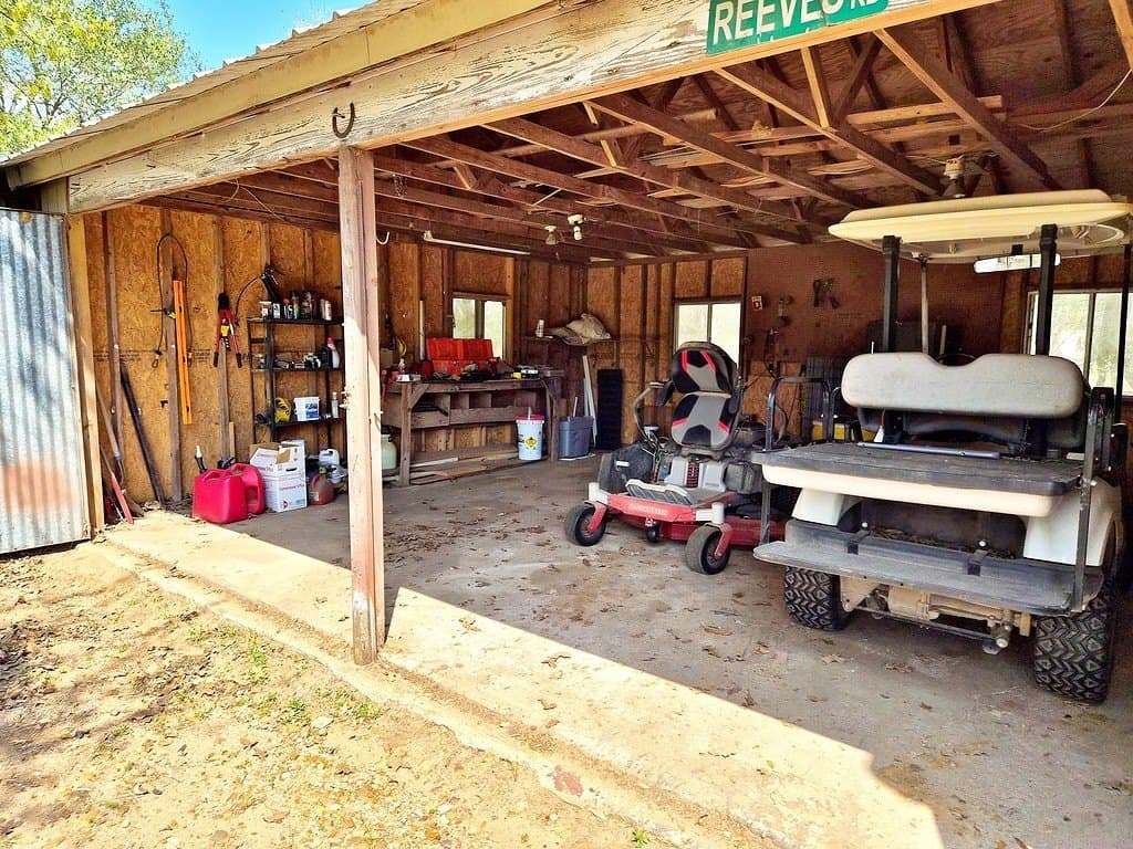 11.39 acres in Colorado County - photo 20