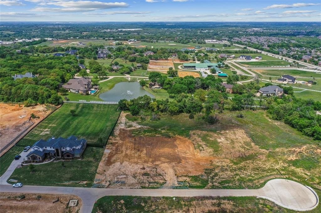 2 acres in Denton County gallery image 2