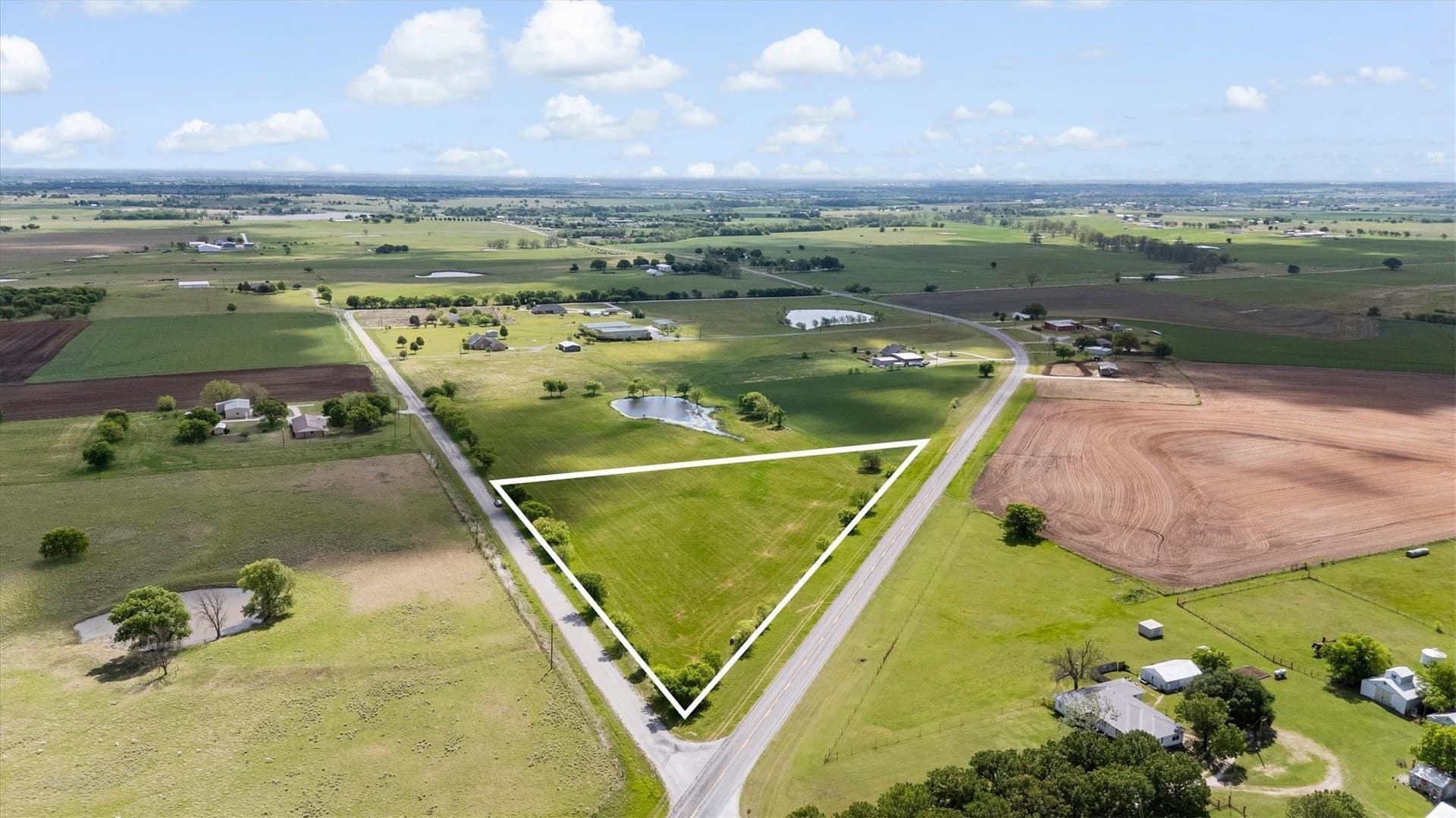 3.95 acres in Cooke County