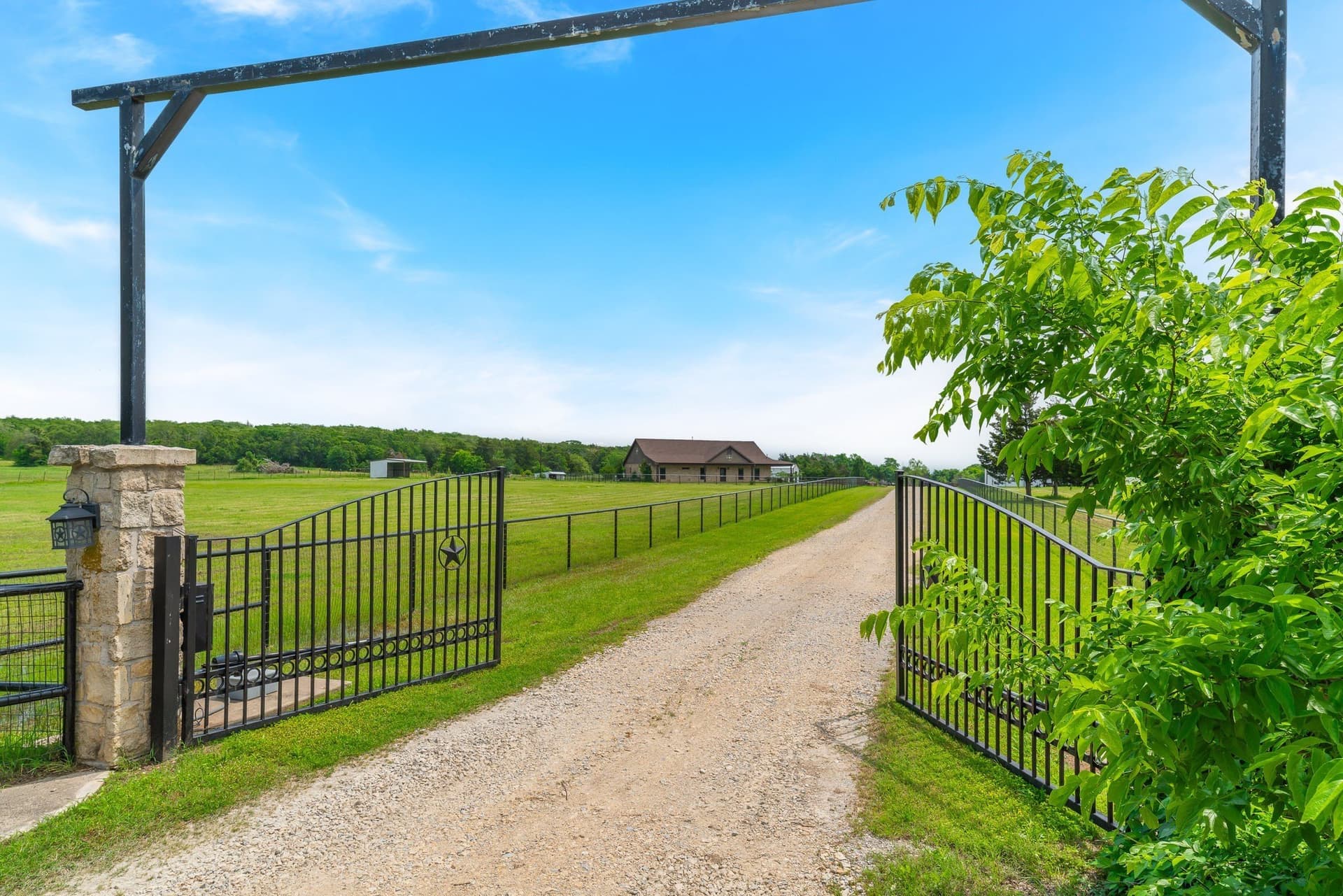 15 acres in Cooke County - photo 6