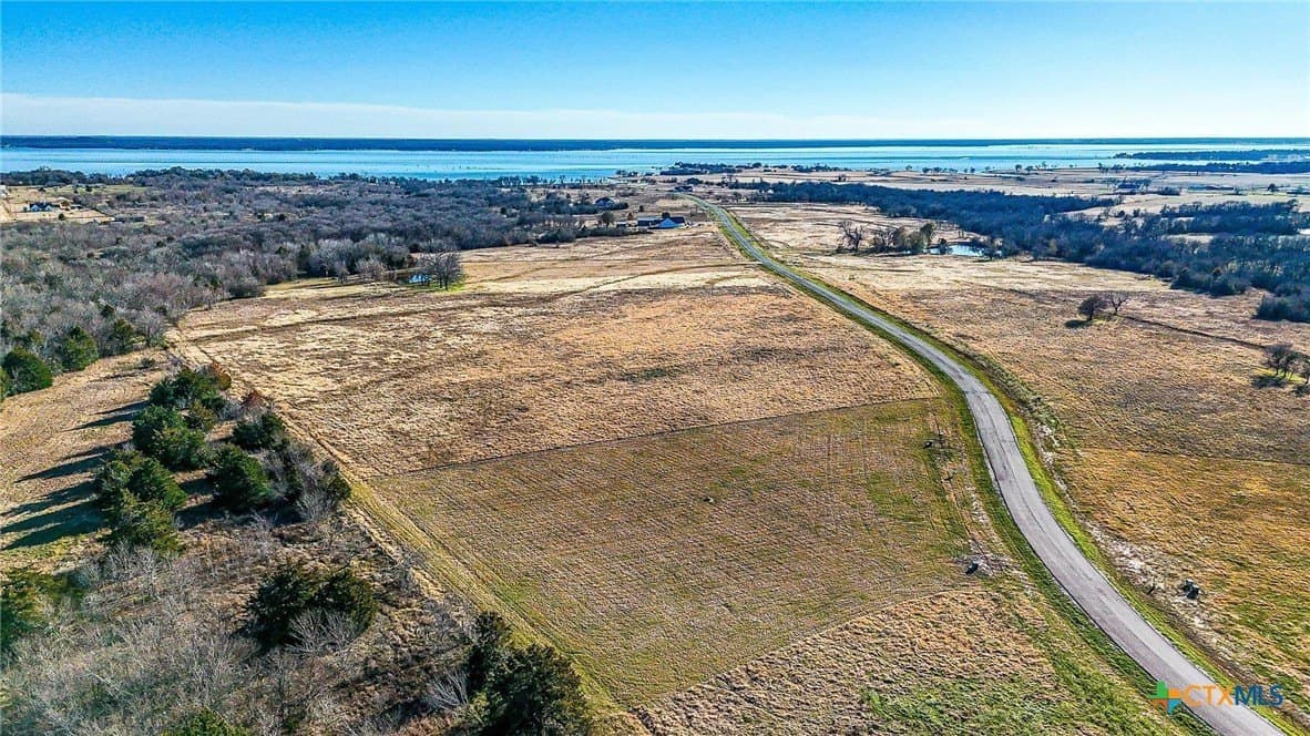 1 acres in Navarro County gallery image 4