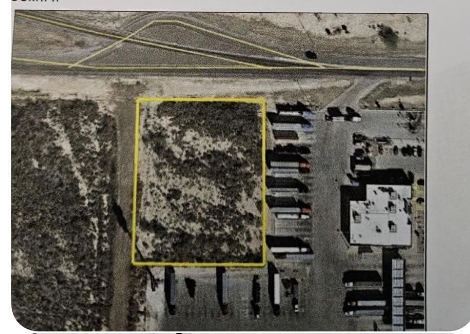 1.5 acres in Pecos County