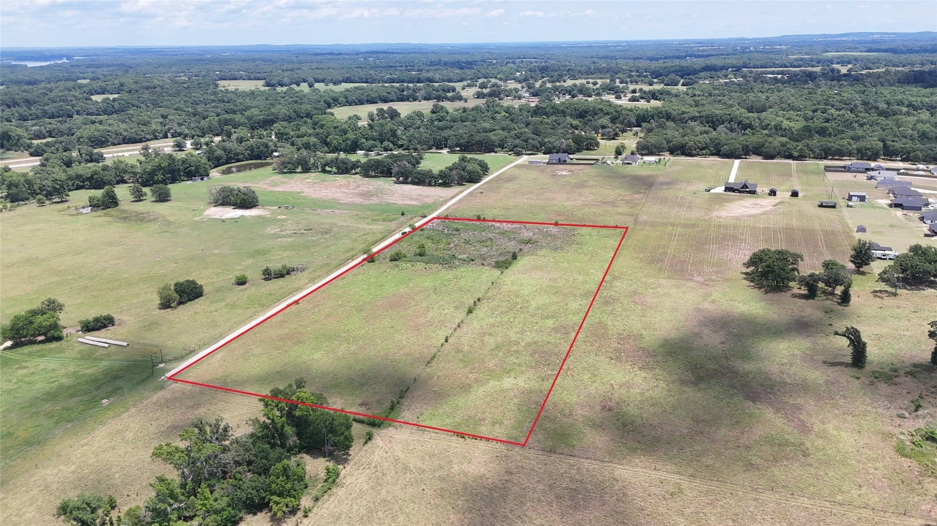 0.84 acres in Henderson County - photo 8