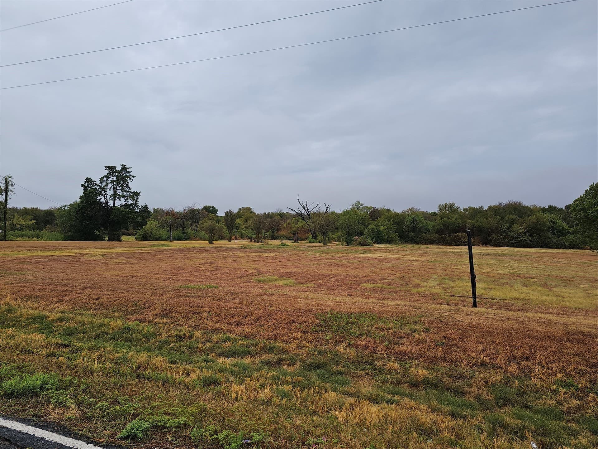 10.07 acres in Ellis County - photo 2