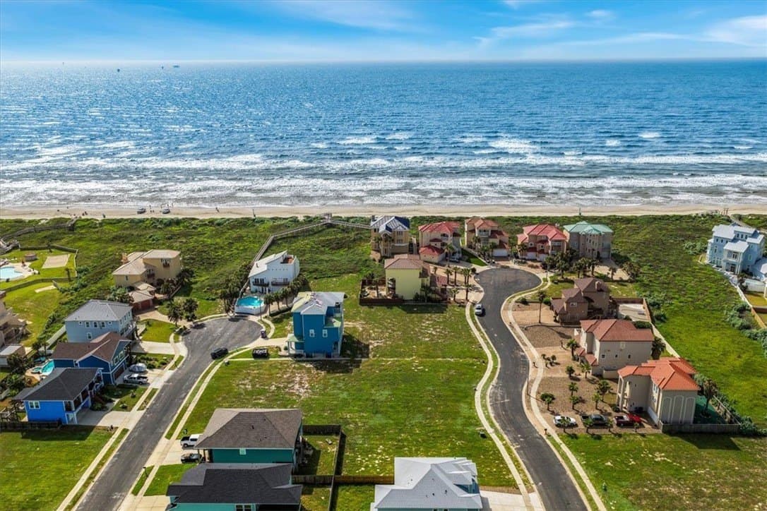 0.12 acres in Nueces County - photo 11