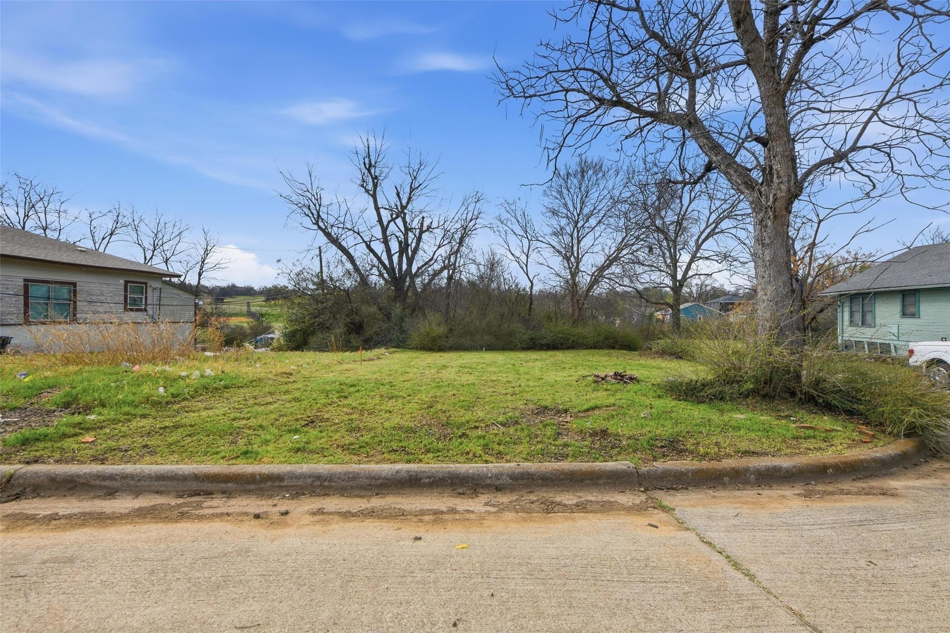 0.05 acres in Tarrant County - photo 6
