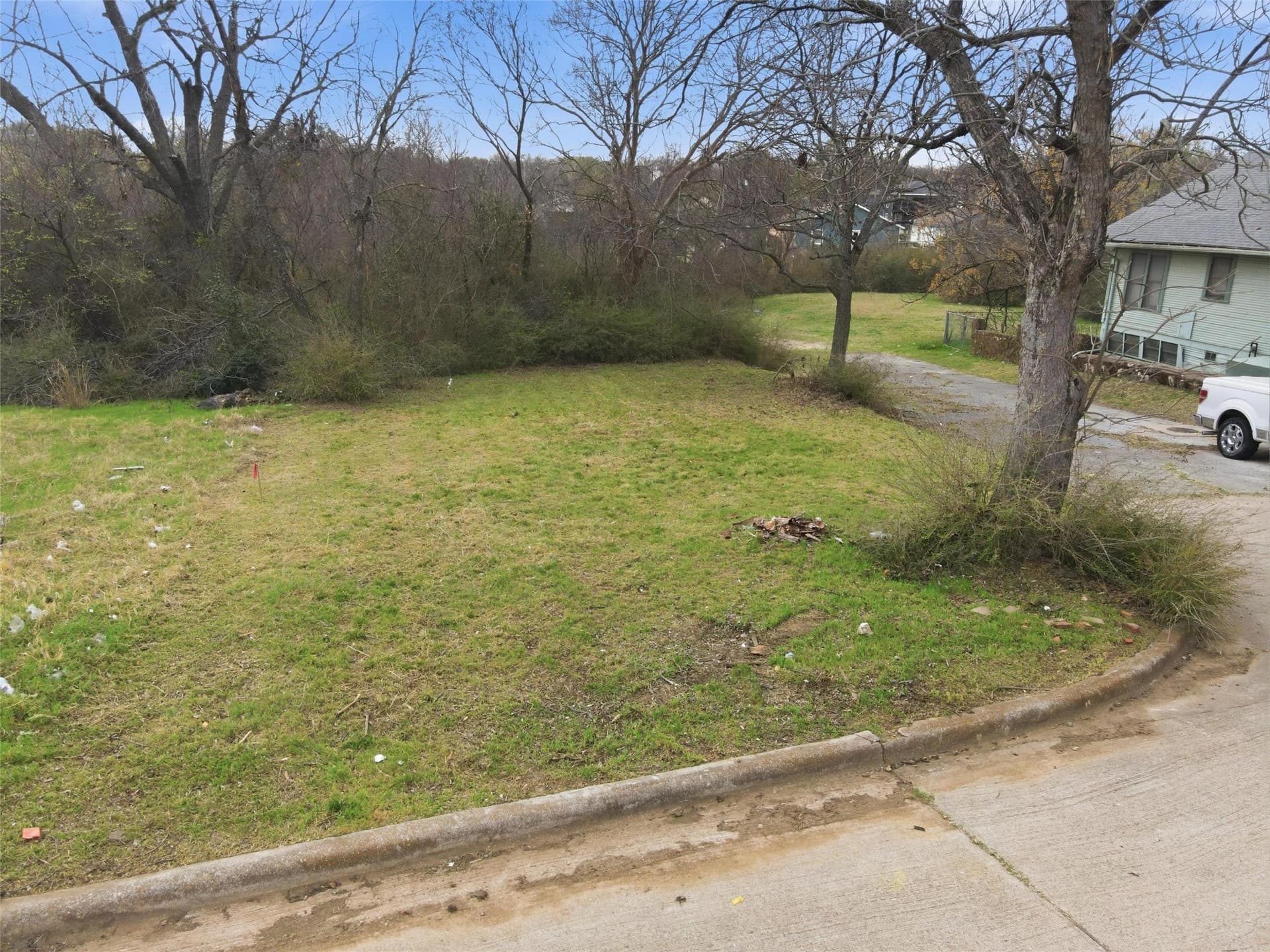 0.05 acres in Tarrant County - photo 15