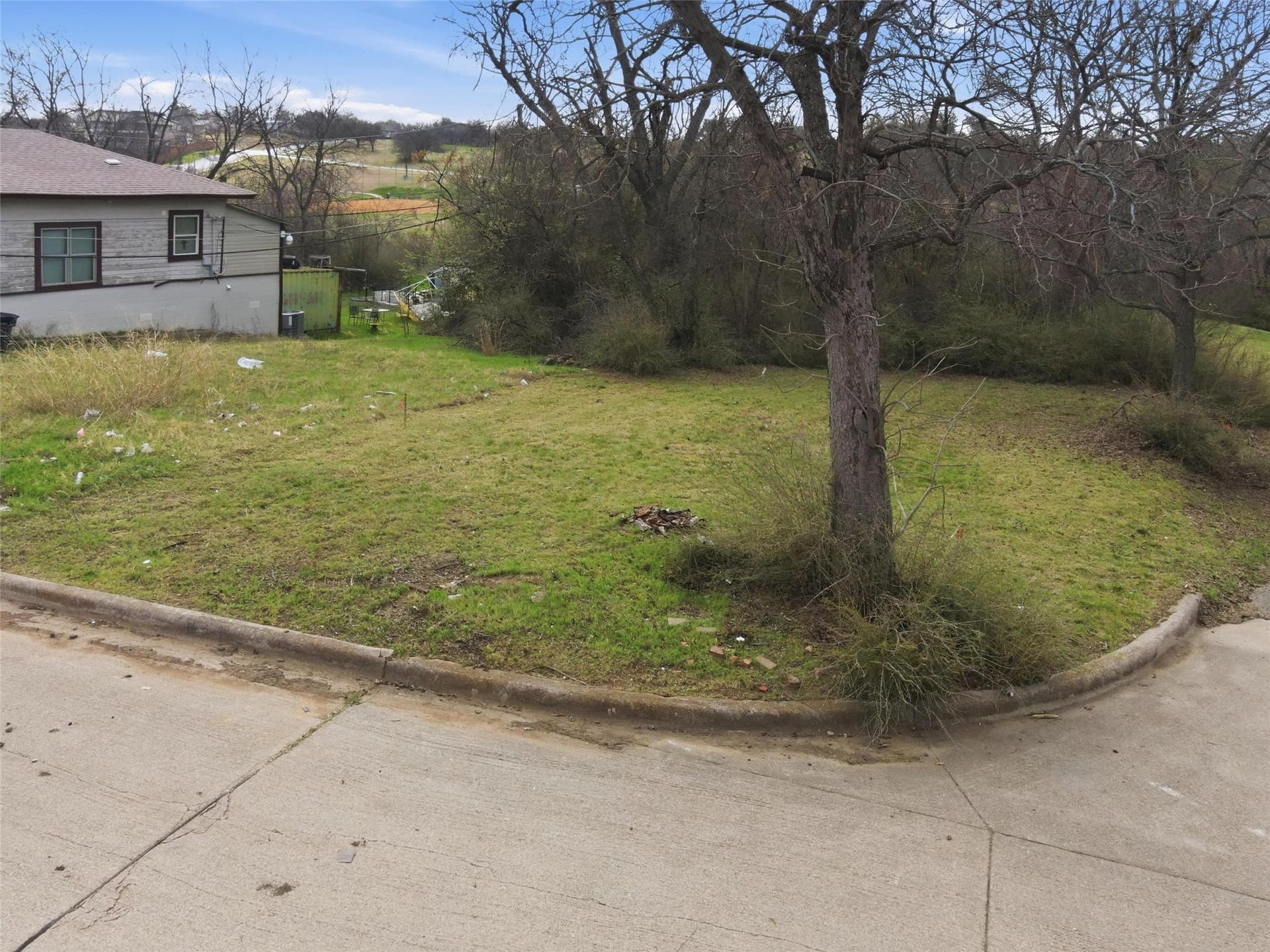 0.05 acres in Tarrant County - photo 16