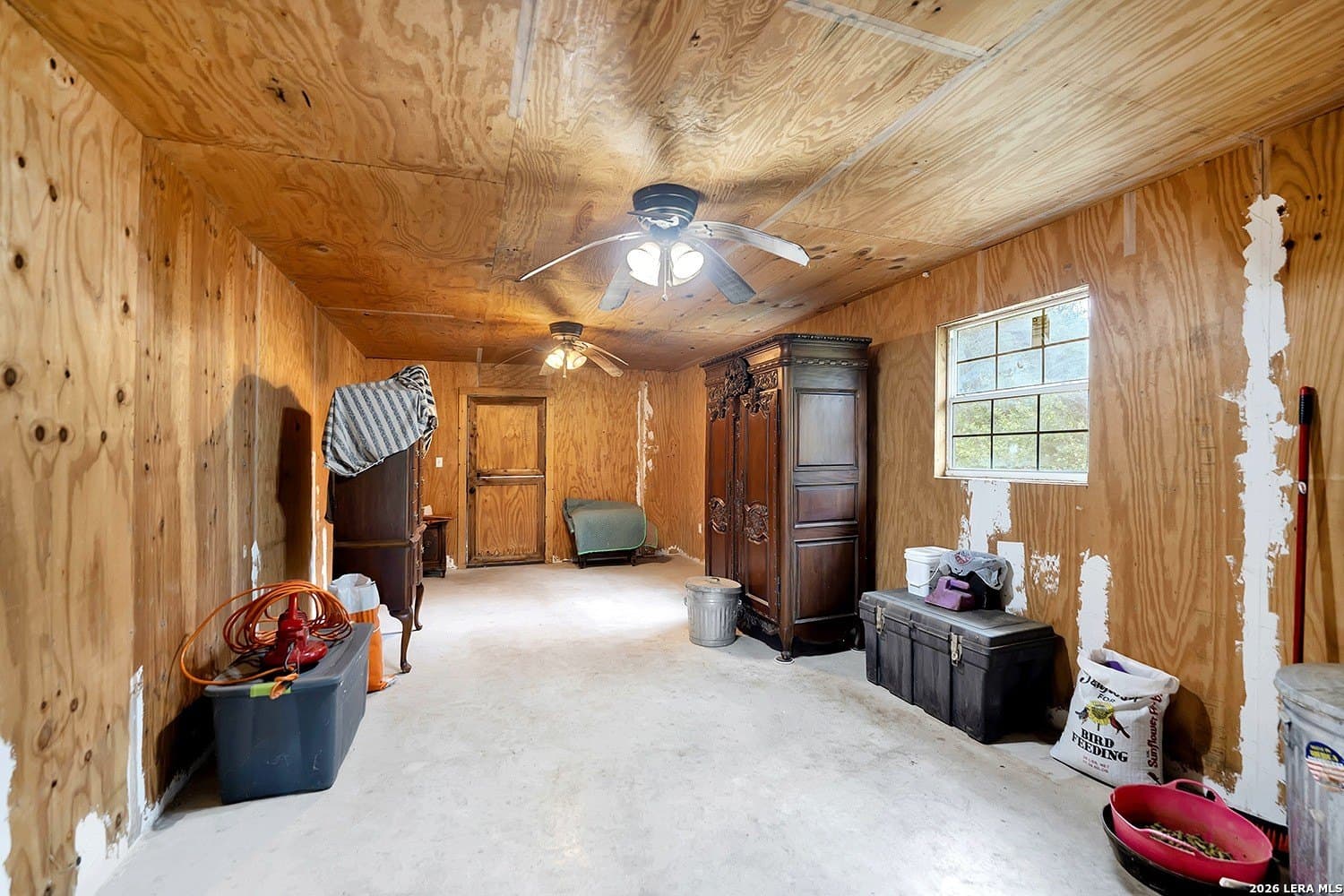 5 acres in Comal County gallery image 4