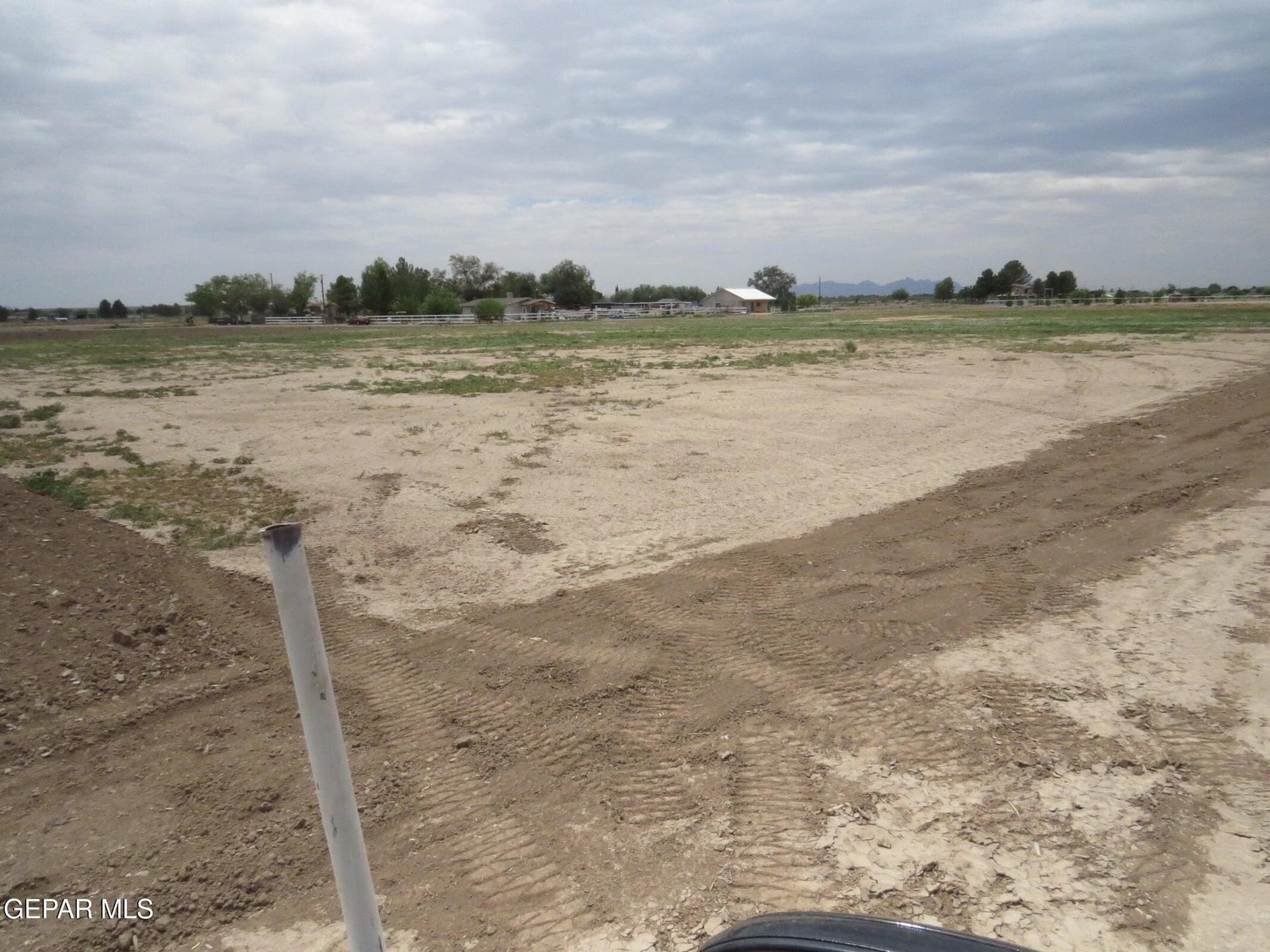 1.74 acres in El Paso County