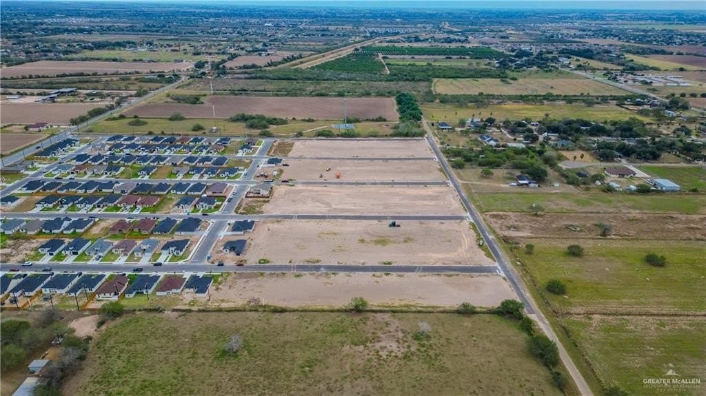 0.27 acres in Hidalgo County - photo 8