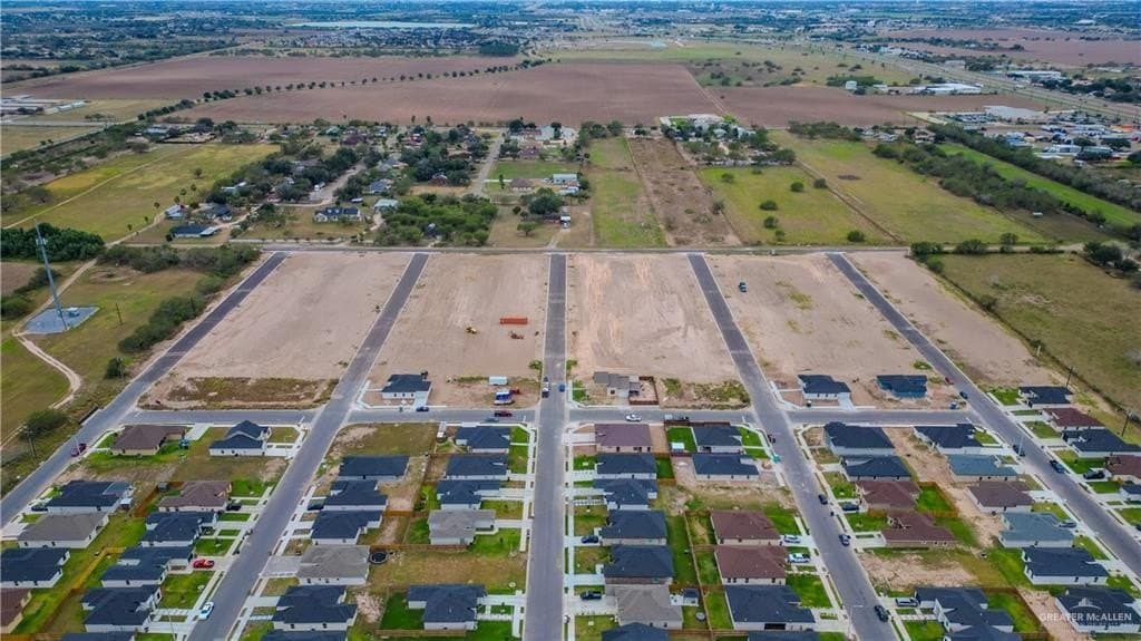 0.27 acres in Hidalgo County - photo 9