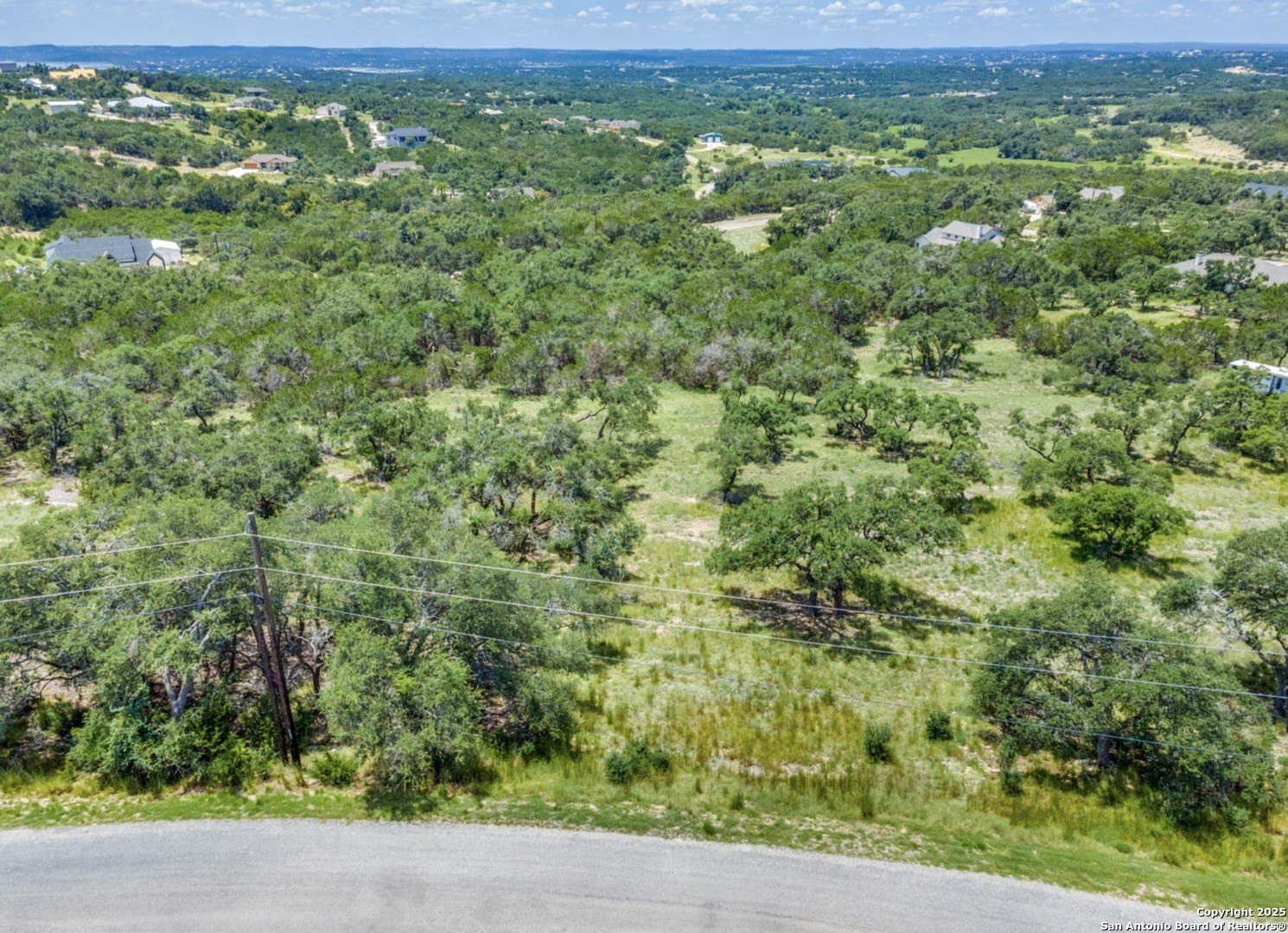 1.42 acres in Comal County - photo 3