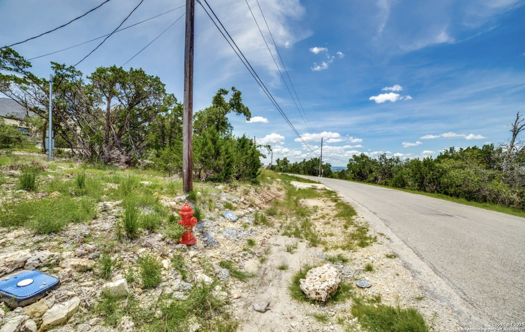 1.42 acres in Comal County - photo 10