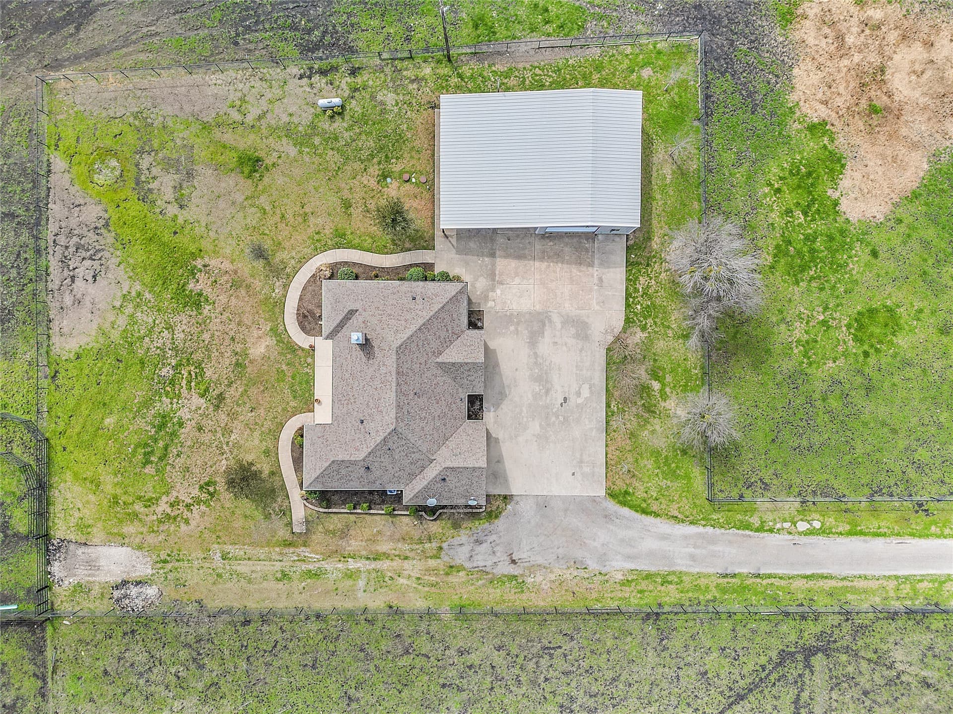 36.8 acres in Collin County - photo 33