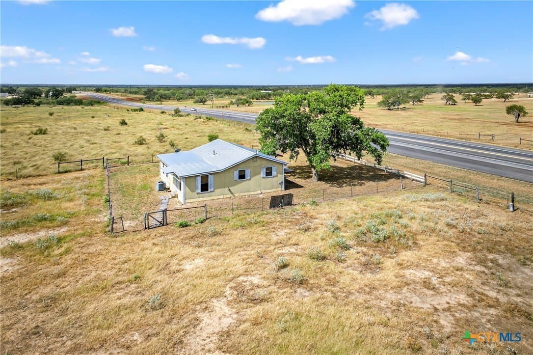 82.49 acres in Gonzales County - photo 11