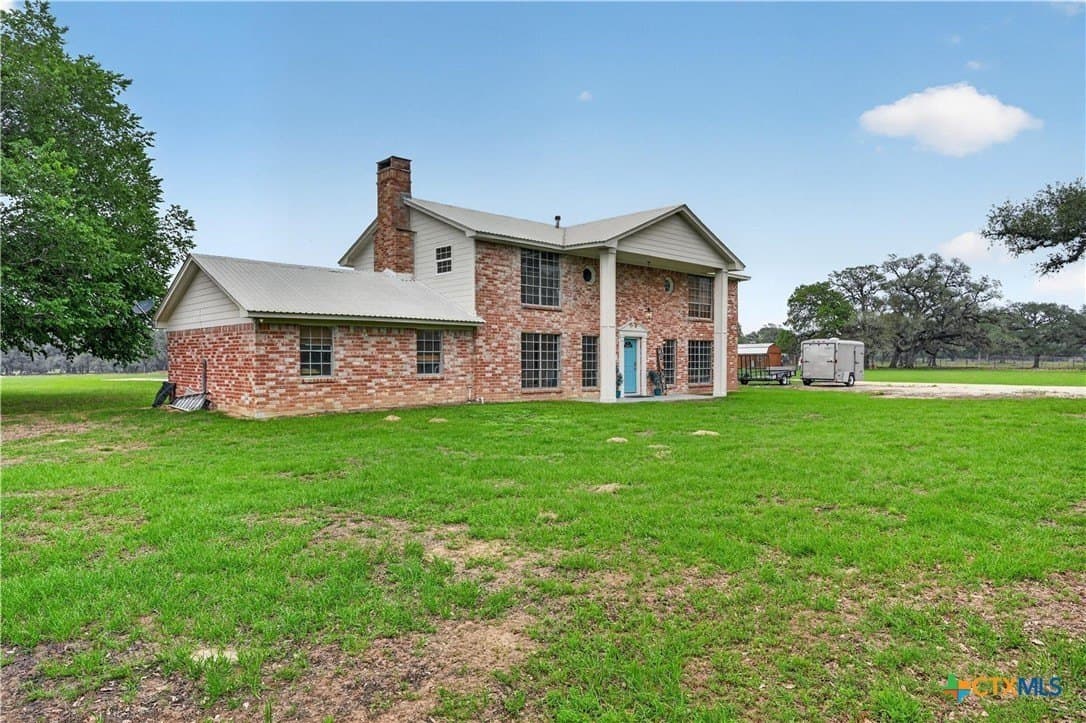 15 acres in Lavaca County gallery image 2